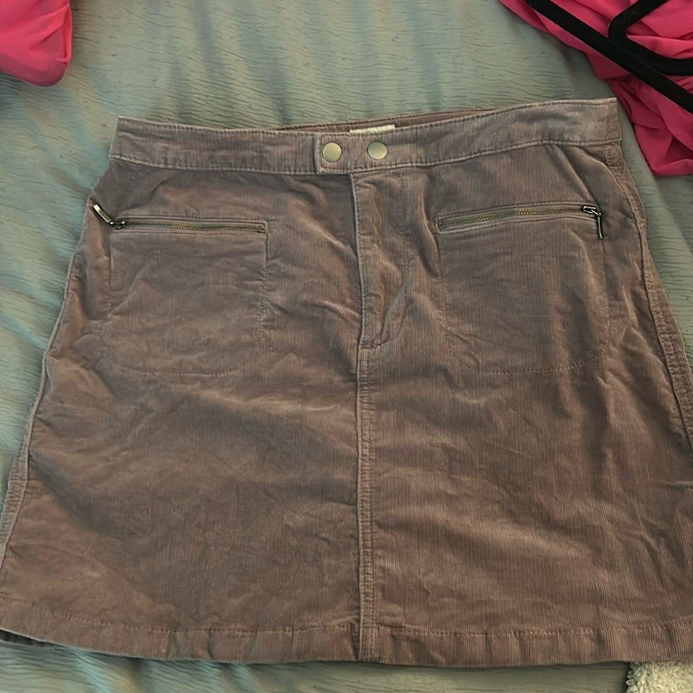 Mauve corduroy mini skirt!